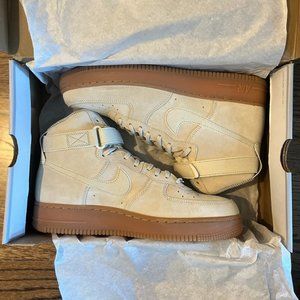 NWT Nike Women's Air Force 1 Hi SE | Size 11